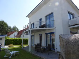 Bodden-Adler, Balkon und Terrasse